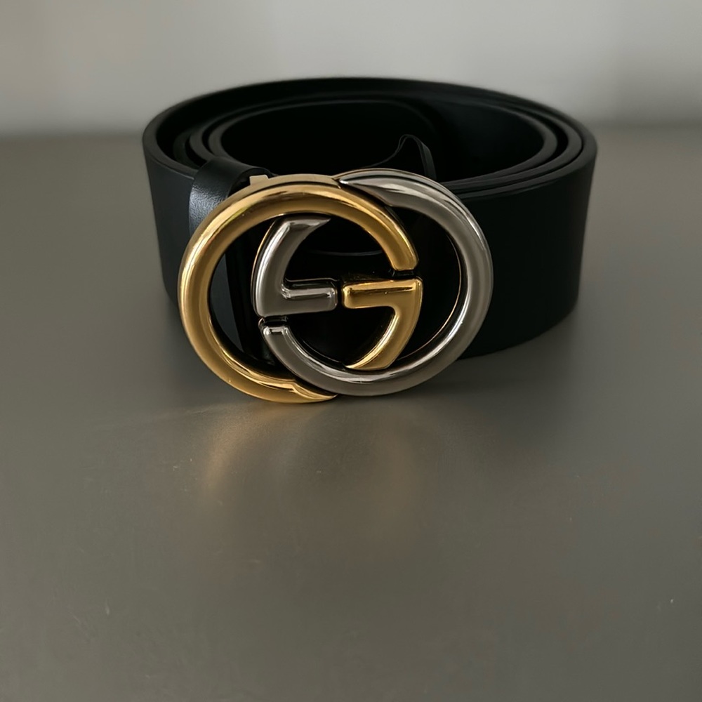 Authentic Rare Leather Gucci belt